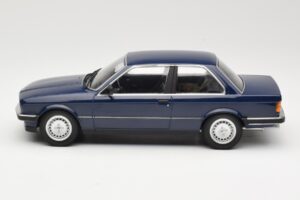 BMW 323i E30 Saturn Blue Minichamps 1:18 155026009 Metall — Bild 3 von 6