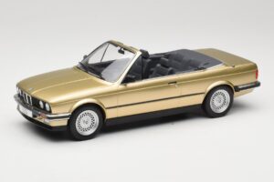 BMW 325i E30 Cabriolet Beige MCG 1:18 MCG18544 Metall