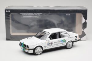 BMW 325i E30 #2 O. Manthey Vogelsang Automobile 3rd Place Eifel Race DTM 1986 Minichamps 1:18 155862602 Metall — Bild 6 von 6