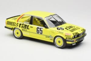 BMW 325i E30 #65 Auto Budde D. Hamelmann / K. Walterscheid 24 Hours Nürburgring 1986 Minichamps 1:18 155862665 Metall — Bild 4 von 6