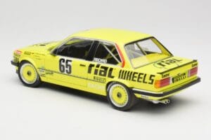 BMW 325i E30 #65 Auto Budde D. Hamelmann / K. Walterscheid 24 Hours Nürburgring 1986 Minichamps 1:18 155862665 Metall — Bild 5 von 6