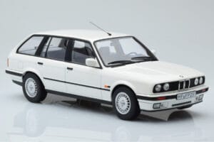 BMW 325i E30 Touring Weiß Limitierte Auflage Norev 1:18 183217 Metall — Bild 4 von 6
