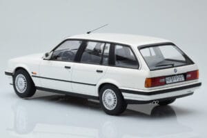 BMW 325i E30 Touring Weiß Limitierte Auflage Norev 1:18 183217 Metall — Bild 5 von 6