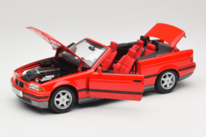 BMW 325i E36 Cabriolet Rot Maisto 1:18 50229 Metall — Bild 2 von 8