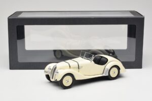 BMW 328 Roadster Weiß Minichamps 1:18 80435A8F228 Metall — Bild 6 von 6