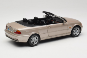 BMW 328i E46 Cabriolet Sand Beige Metallic Kyosho 1:18 80430009756 Metall — Bild 4 von 9