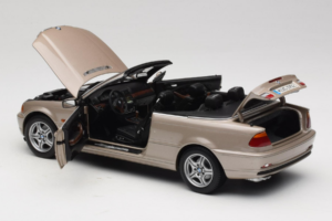 BMW 328i E46 Cabriolet Sand Beige Metallic Kyosho 1:18 80430009756 Metall — Bild 6 von 9