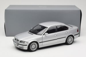 BMW 330i E46 Silber UT 1:18 80430302328 Metall — Bild 8 von 8