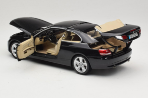 BMW 335i E93 Cabriolet Sapphire Black Kyosho 1:18 80430413375 Metall — Bild 6 von 10