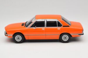 BMW 5 Series E12 Orange MCG 1:18 MCG18540 Metall — Bild 3 von 6