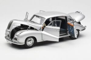 BMW 502 2.6 Luxus Super Silber AUTOart 1:18 70593 Metall — Bild 2 von 8