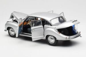 BMW 502 2.6 Luxus Super Silber AUTOart 1:18 70593 Metall — Bild 5 von 8