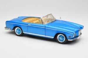 BMW 503 Cabriolet Riviera Blue Revell 1:18 08843 Metall — Bild 7 von 9