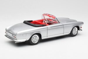 BMW 503 Silber Revell 1:18 18787 Metall — Bild 3 von 8