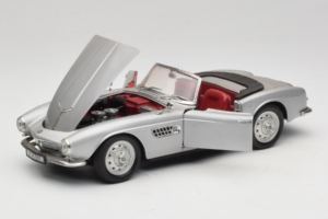 BMW 507 Cabriolet Silber Revell 1:18 8829 Metall — Bild 2 von 8