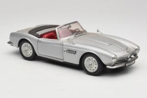BMW 507 Cabriolet Silber Revell 1:18 8829 Metall — Bild 6 von 8