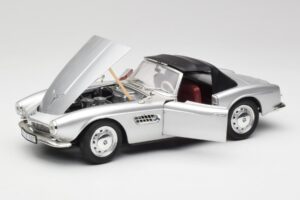 BMW 507 Silber Revell 1:18 9034 Metall — Bild 2 von 8