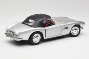 BMW 507 Silber Revell 1:18 9034 Metall — Bild 3 von 8