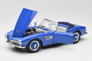 BMW 507 Touring Sport Cabriolet Blau Revell 1:18 8810-M1 Metall — Bild 2 von 8