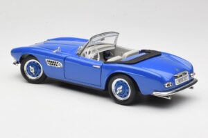 BMW 507 Touring Sport Cabriolet Blau Revell 1:18 8810-M1 Metall — Bild 7 von 8