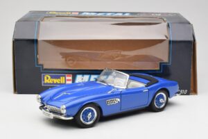 BMW 507 Touring Sport Cabriolet Blau Revell 1:18 8810-M1 Metall — Bild 8 von 8