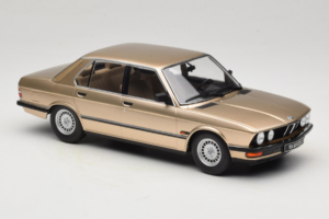 BMW 520i E28 Gold Metallic IXO 1:18 18CMC184 Metall — Bild 4 von 6
