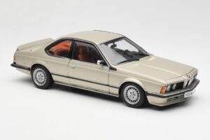 BMW 635 CSi E24 Bronzit Beige Metallic AUTOart 1:18 70523 Metall — Bild 6 von 8