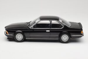 BMW 635 CSi E24 Black Metallic Minichamps 1:18 155028104 Metall — Bild 3 von 6
