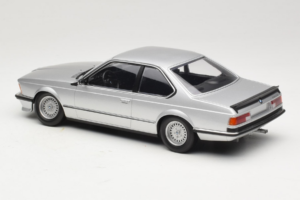 BMW 635 CSi E24 Silber Minichamps 1:18 155028107 Metall — Bild 5 von 6
