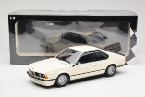 BMW 635 CSi E24 Weiß Minichamps 1:18 155028102 Metall — Bild 6 von 6