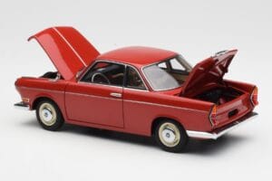 BMW 700 Sport Coupe Spanish Rot AUTOart 1:18 70652 Metall — Bild 5 von 8