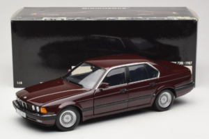 BMW 730i E32 Red Metallic Minichamps 1:18 100023001 Metall — Bild 8 von 8