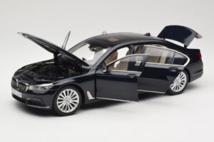 BMW 750Li F02 Imperial Blue Paragon 1:18 80432405586 Metall — Bild 2 von 8