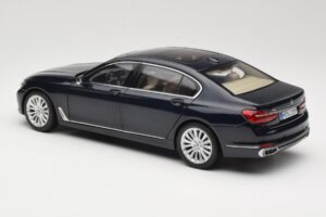BMW 750Li F02 Imperial Blue Paragon 1:18 80432405586 Metall — Bild 7 von 8