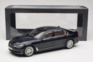BMW 750Li F02 Imperial Blue Paragon 1:18 80432405586 Metall — Bild 8 von 8
