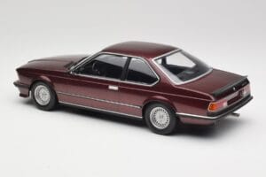 BMW 635 CSi E24 Karmesinrot Metallic Minichamps 1:18 155028105 Metall — Bild 5 von 6