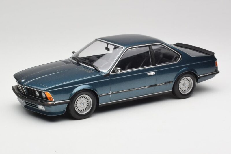 BMW 635 CSi E24 Petrol Blue Metallic Minichamps 1:18 155028108 Metall