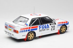 BMW E30 M3 #20 M. Duez / A. Lopes 1000 Lakes Rally 1989 IXO 1:18 18RMC132 Metall — Bild 2 von 6