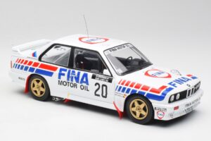 BMW E30 M3 #20 M. Duez / A. Lopes 1000 Lakes Rally 1989 IXO 1:18 18RMC132 Metall — Bild 4 von 6