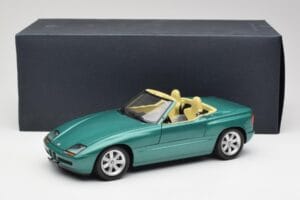 BMW Z1 E30 Fun Grün Minichamps 1:18 80430148536 Metall — Bild 8 von 8