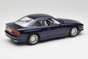 BMW E31 850i Mauritius Blau Maisto 1:18 438813100299 Metall — Bild 3 von 8