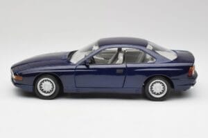 BMW E31 850i Mauritius Blau Maisto 1:18 438813100299 Metall — Bild 4 von 8