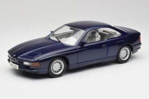 BMW E31 850i Mauritius Blau Maisto 1:18 438813100299 Metall