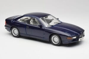 BMW E31 850i Mauritius Blau Maisto 1:18 438813100299 Metall — Bild 6 von 8