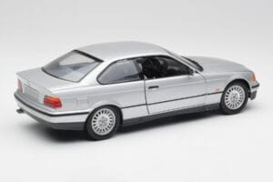 BMW 3 Series E36 Coupe Silber UT Models 1:18 180023321 Metall — Bild 3 von 8