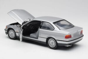 BMW 3 Series E36 Coupe Silber UT Models 1:18 180023321 Metall — Bild 5 von 8