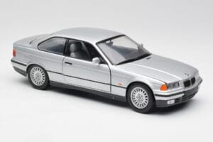 BMW 3 Series E36 Coupe Silber UT Models 1:18 180023321 Metall — Bild 6 von 8