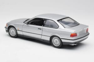 BMW 3 Series E36 Coupe Silber UT Models 1:18 180023321 Metall — Bild 7 von 8
