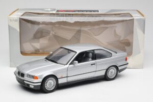 BMW 3 Series E36 Coupe Silber UT Models 1:18 180023321 Metall — Bild 8 von 8