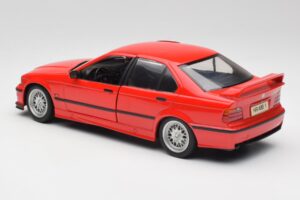 BMW 318is E36 Hellrot UT Models 1:18 180024302 Metall — Bild 7 von 8